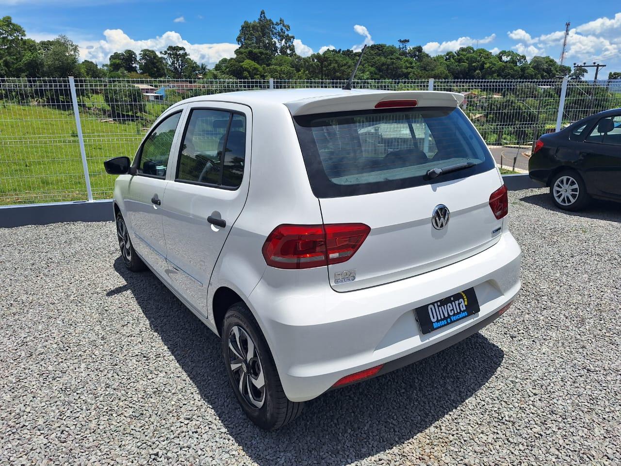 VOLKSWAGEN FOX