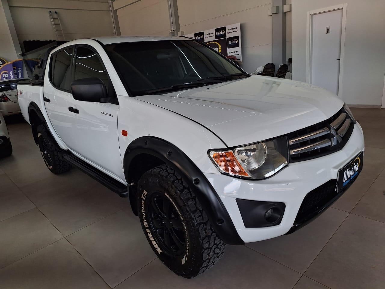 MITSUBISHI L200 TRITON