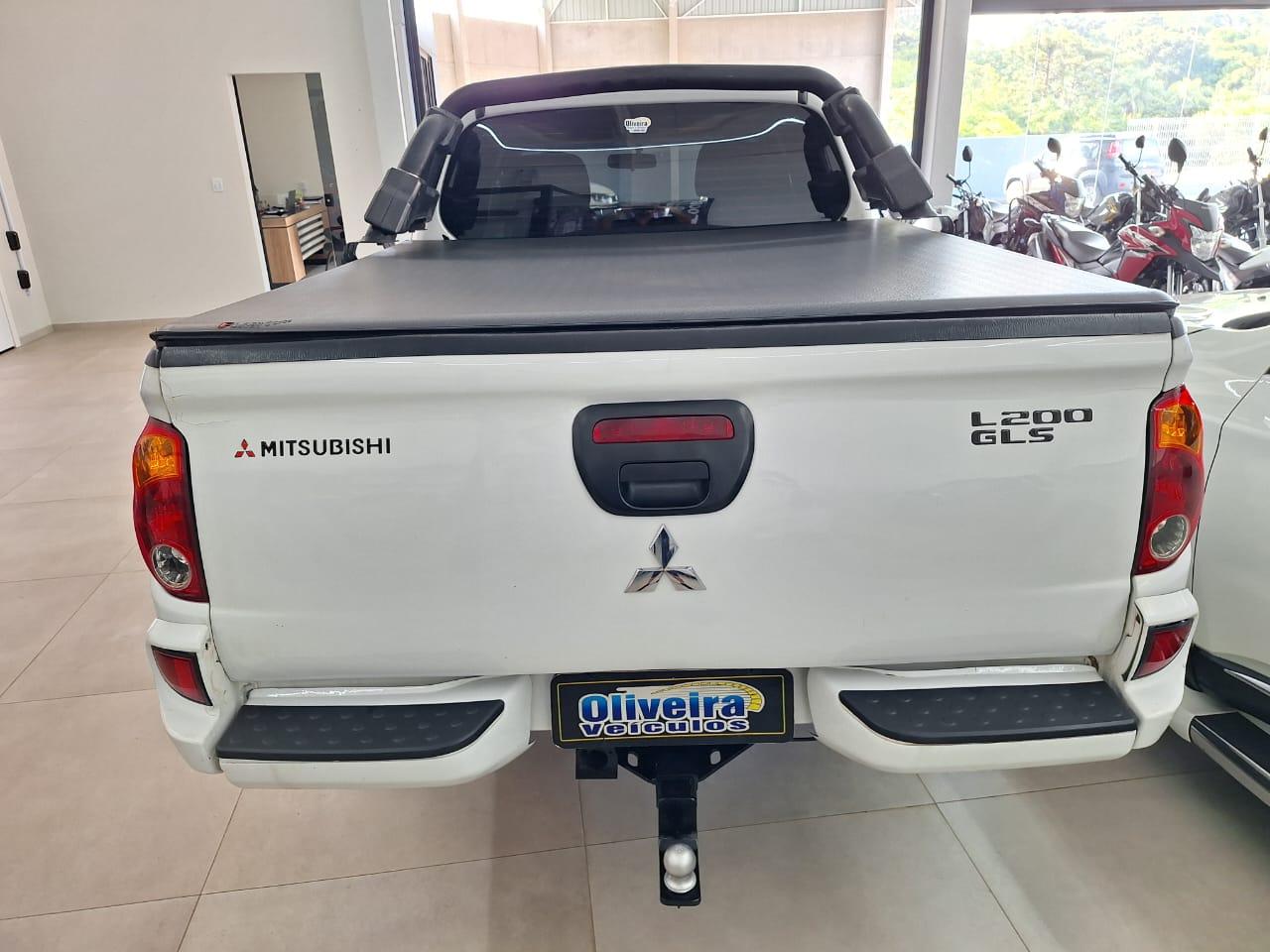 MITSUBISHI L200 TRITON