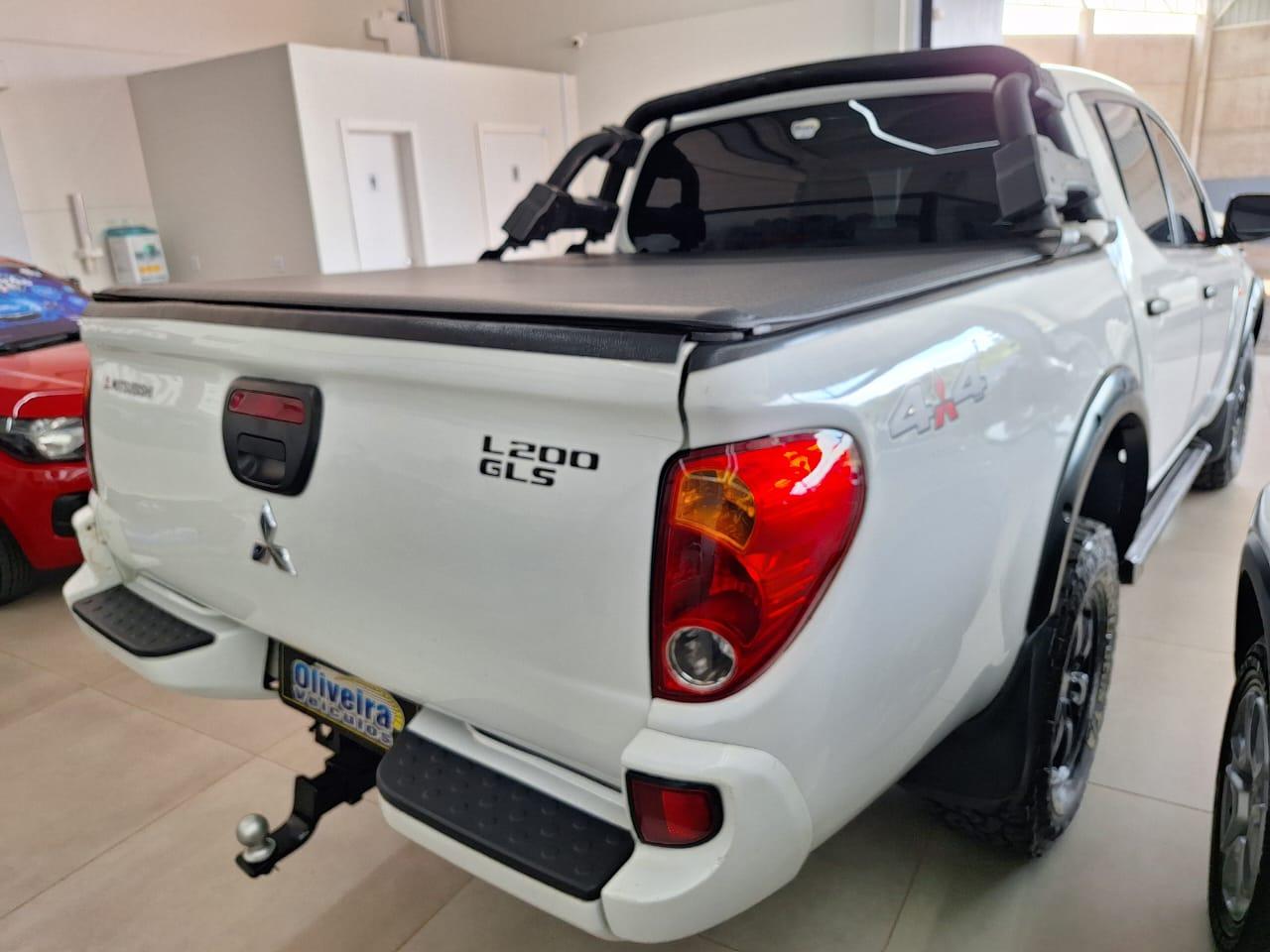 MITSUBISHI L200 TRITON
